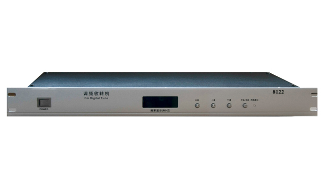 CY-8122  調頻收轉機